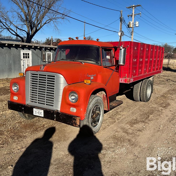 1968 INTERNATIONAL LOADSTAR