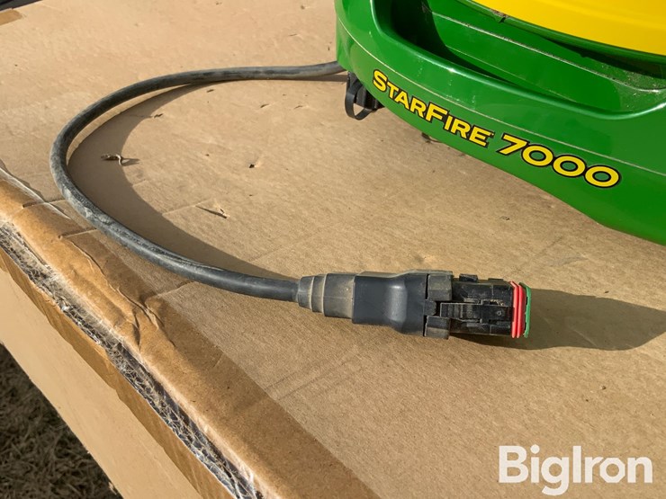 2023-john-deere-7000-image-13