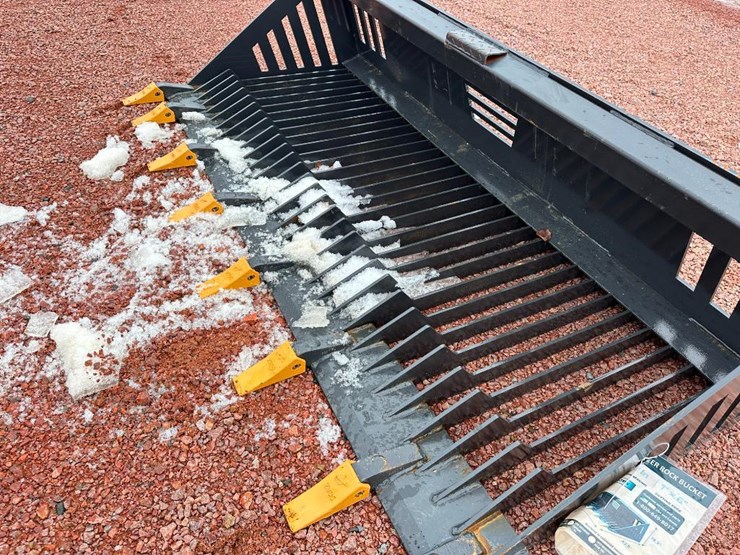 #458-•-lot-458-image-7