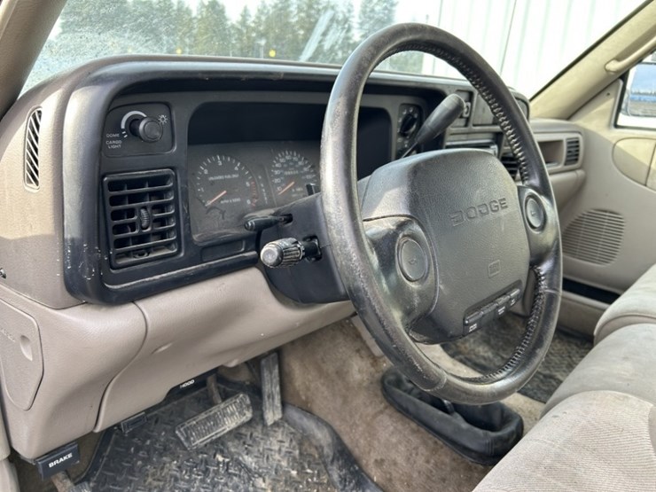 1996-dodge-ram-1500-image-22