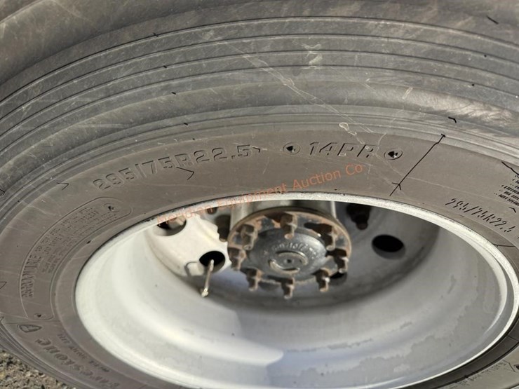 2017-international-prostar-image-8