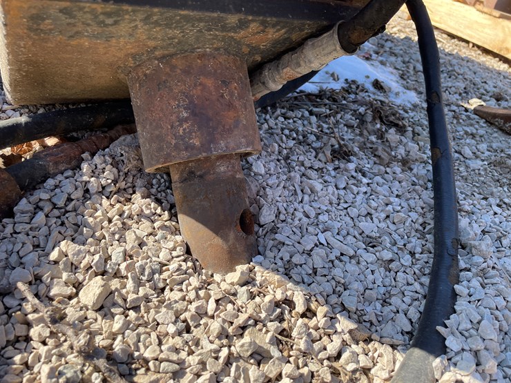 #6086-•-lowe-1200f-universal-mount-auger-with-bits-image-2