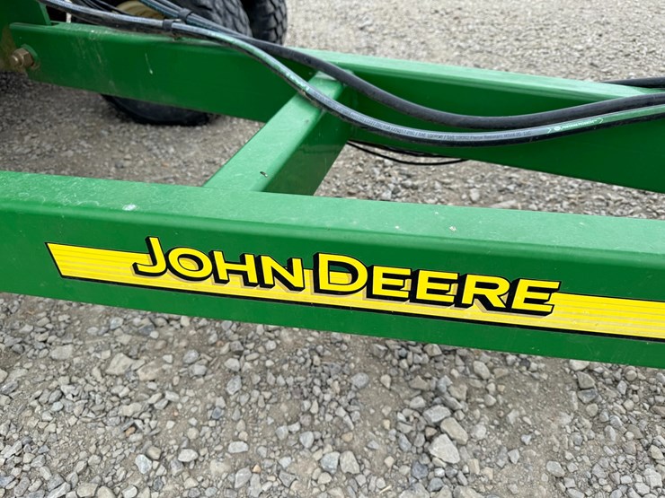 john-deere-1890-image-37