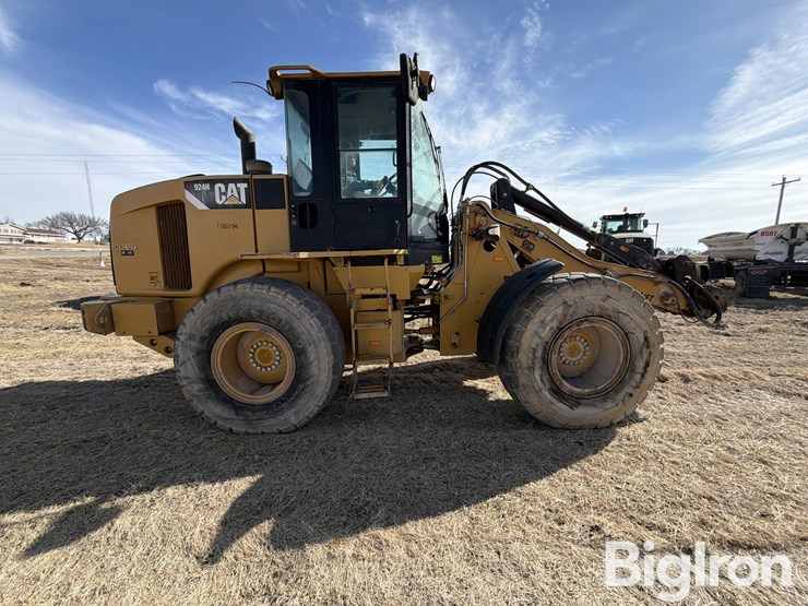 2009-caterpillar-924h-image-4