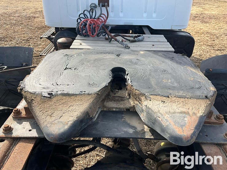 1997-international-4900-image-15