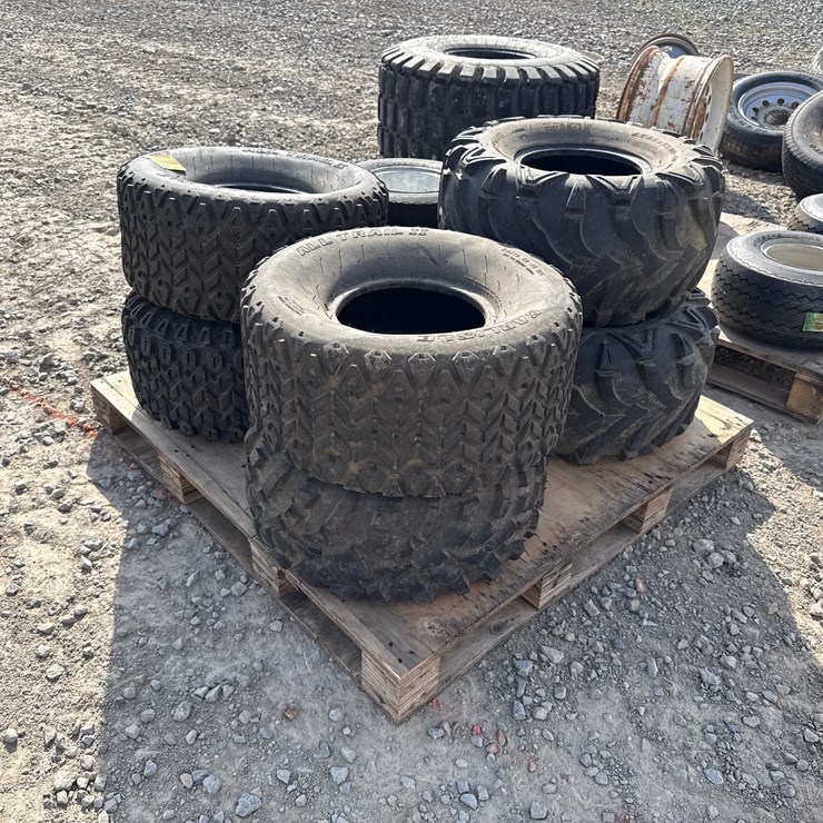 #39809 • Lot of (8) Lot of Misc ATV Tires