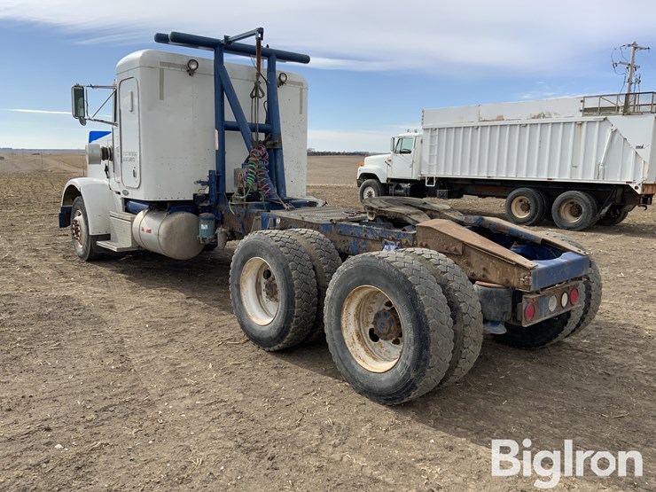 2001-peterbilt-378-image-7