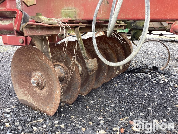 case-ih-3900dh-image-13