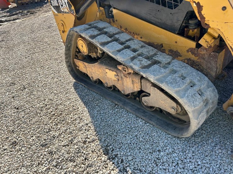 caterpillar-259d-image-13