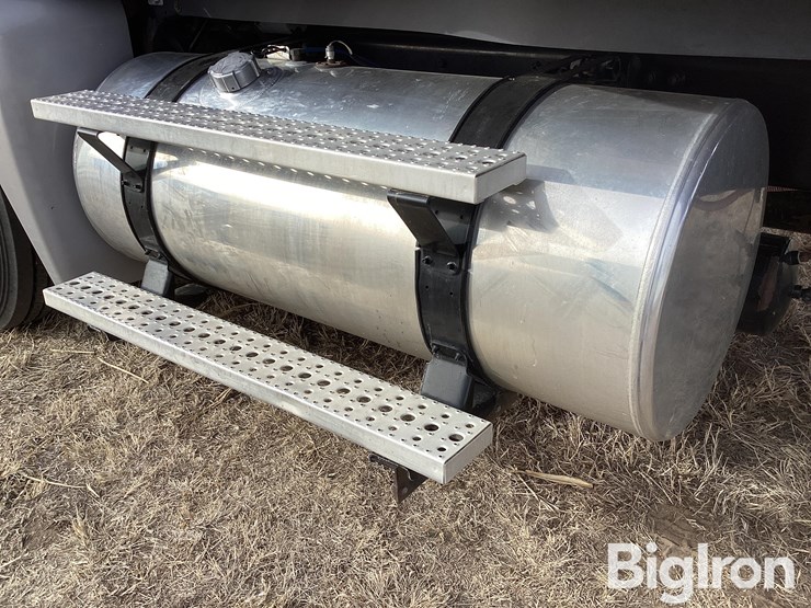 2007-cat-c15-image-19