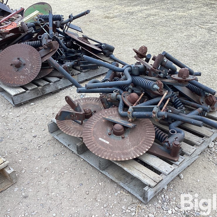 Yetter 19” Opening Discs/Brackets