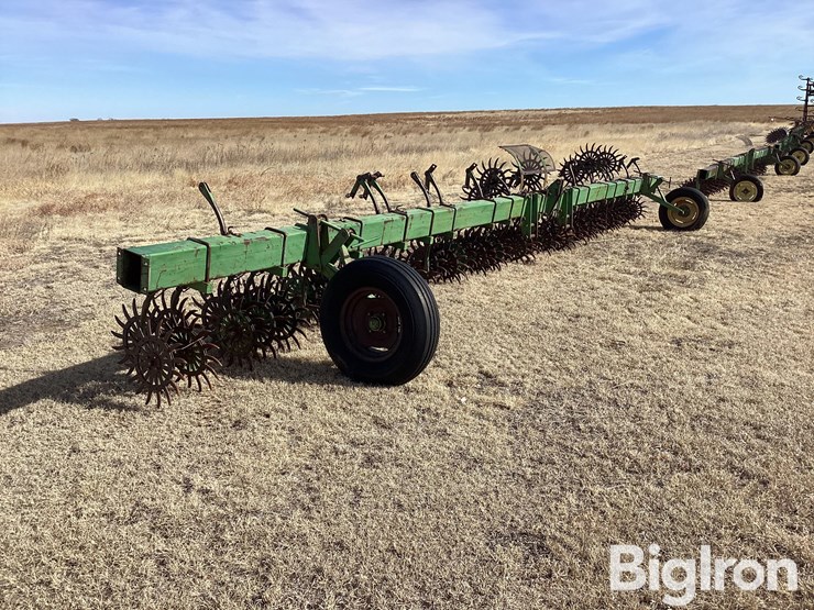 john-deere-30-image-3