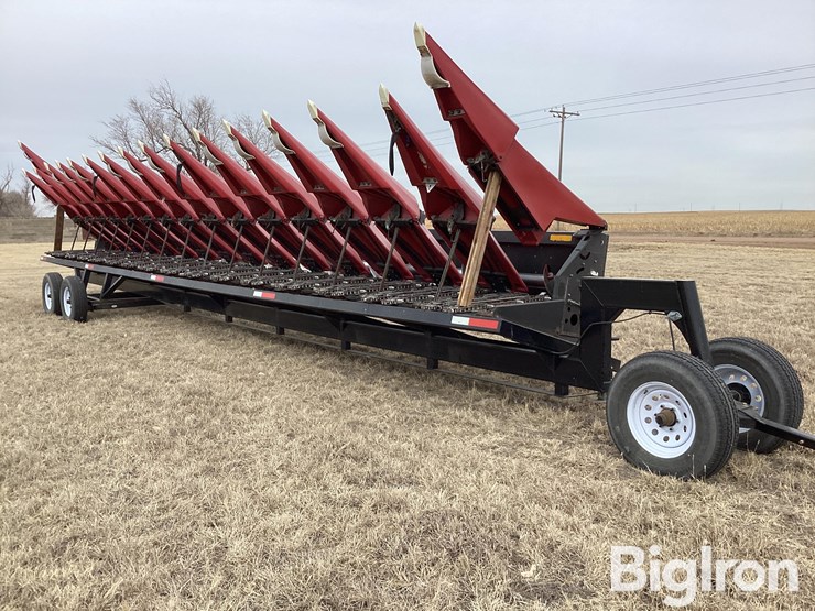 2010-drago-n16tr-16r30-corn-head-w/harvest-ag-42’-header-trailer-image-1