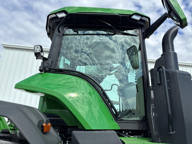 2024-john-deere-8rx-410-image-21