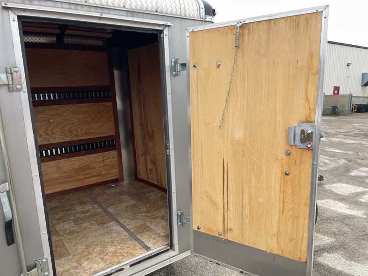 #1432-•-2013-forest-river-14'-enclosed-trailer-(has-certificate-of-origin)-image-32