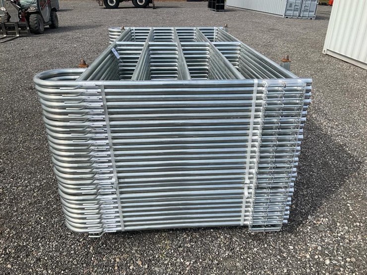 #4054-•-10'-x-5'-livestock-corral-panels-image-3