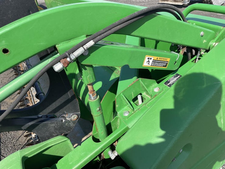 2014-john-deere-635f-image-4