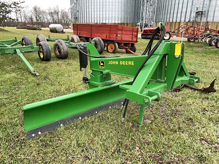john-deere-155-image-1