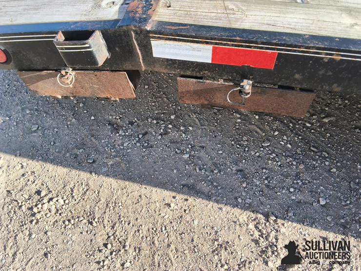 2012-pj-flatbed-image-16