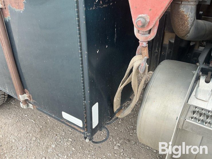 1990-international-8100-image-15