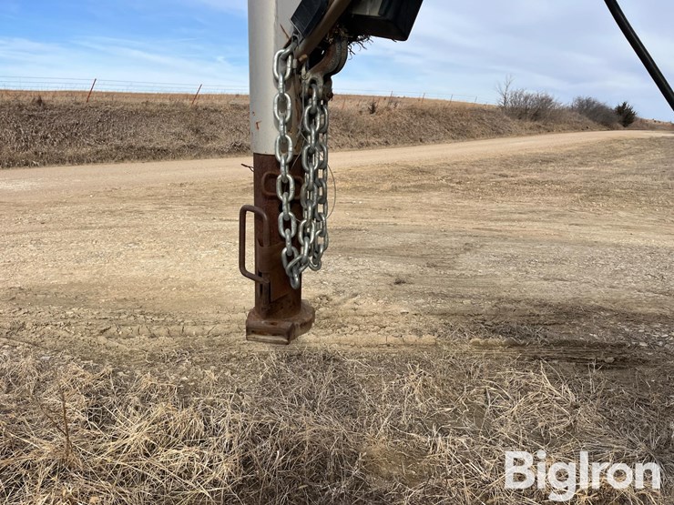 2006-titan-trailer-image-10