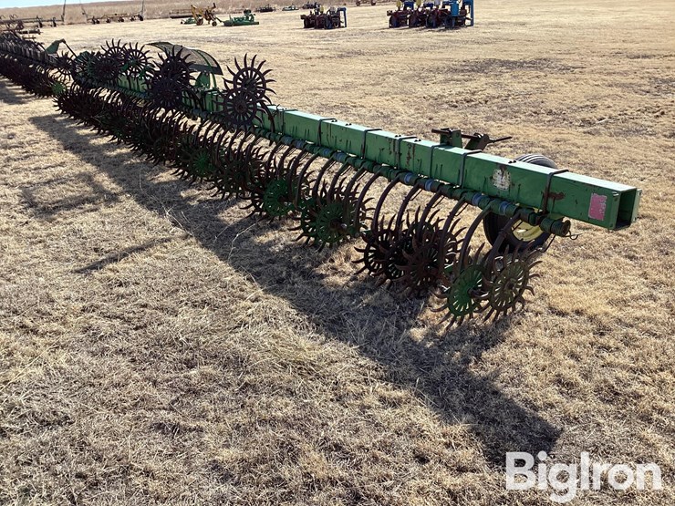 john-deere-30-image-5