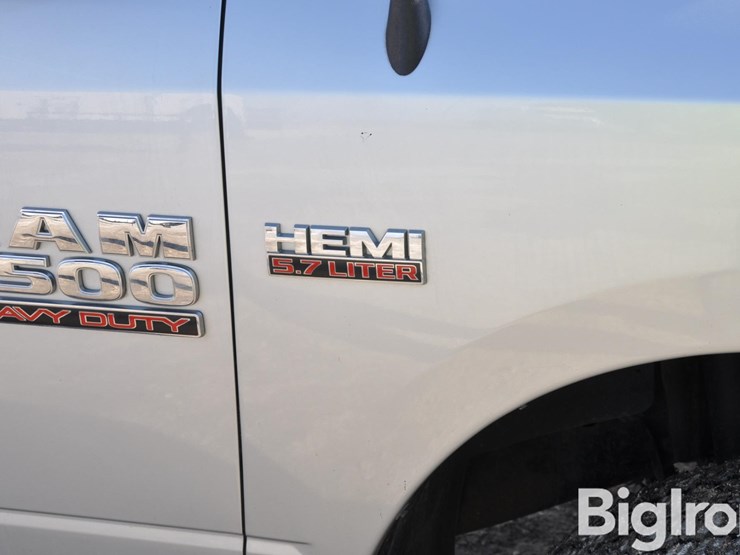 2016-ram-2500-hd-image-20