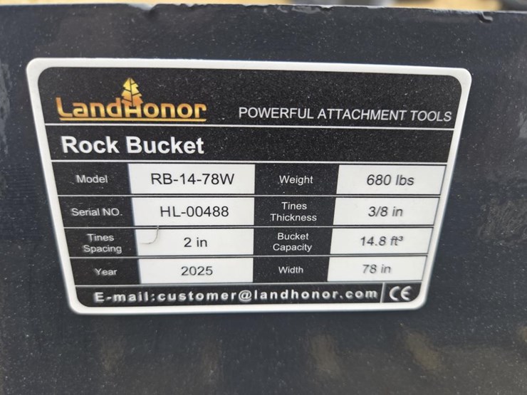 #8080-•-new-skid-steer-78"-rock-bucket-image-3