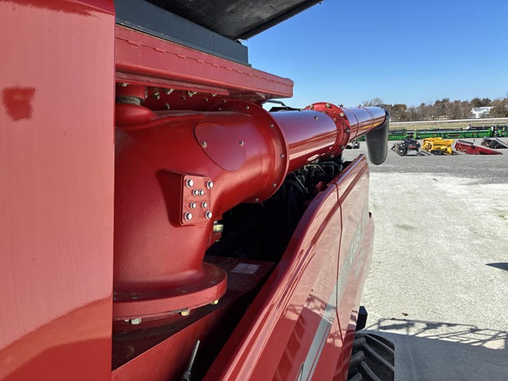 2012-case-ih-8230-image-95