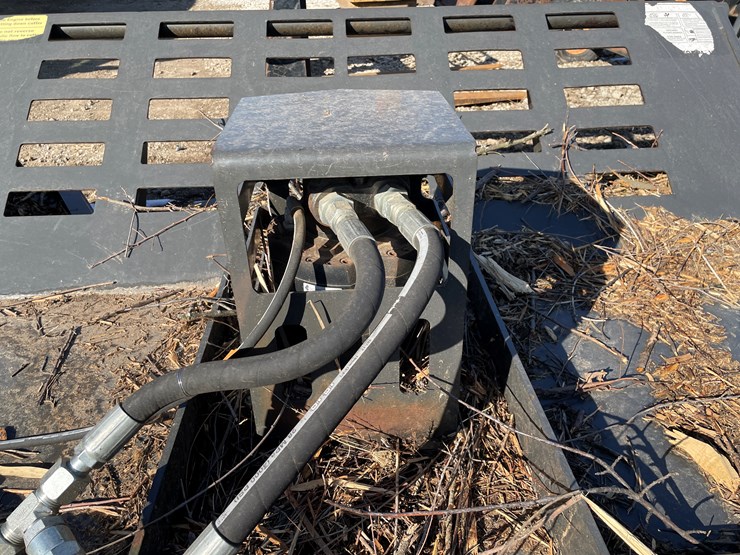 #6095-•-cid-80"-universal-mount-brush-mower-image-4