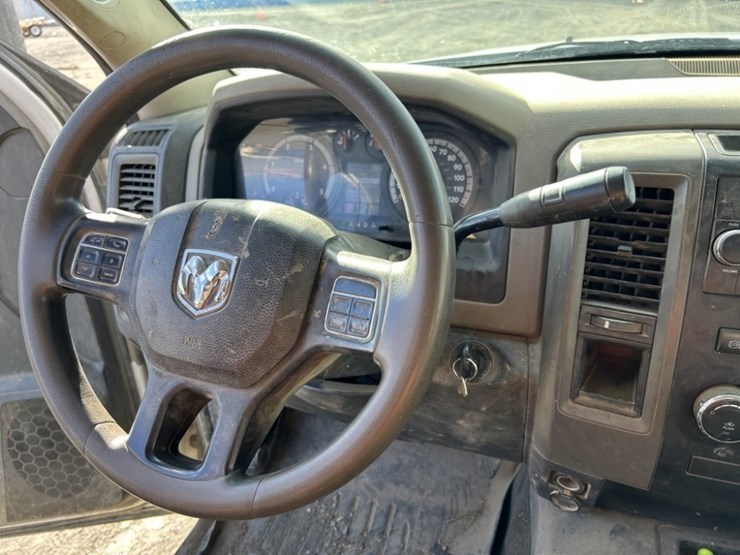 2012-dodge-ram-2500-image-16