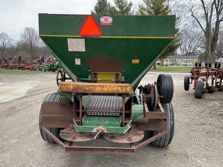 tag-#215,-chandler-spreader-image-6