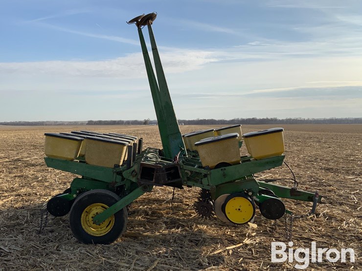 john-deere-7000-image-4