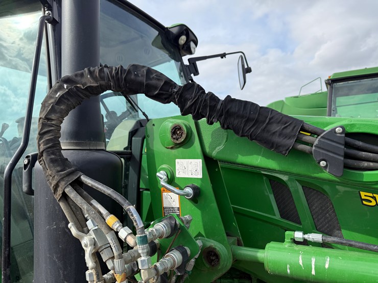 2024-john-deere-5130m-image-35