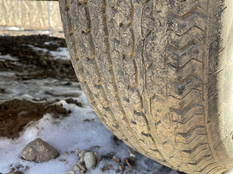 #6056-•-2001-chilton-single-axle-utility-trailer-(no-title)-image-16