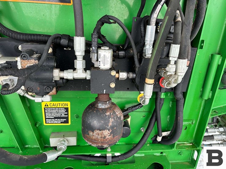 2011-john-deere-9870-sts-image-83