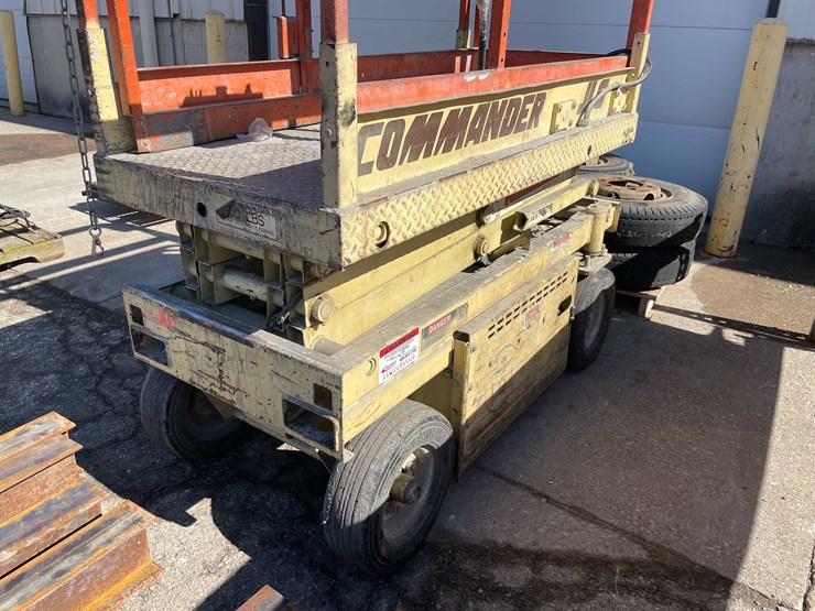 #1446-•-jlg-cm-1432-(o4)-image-10