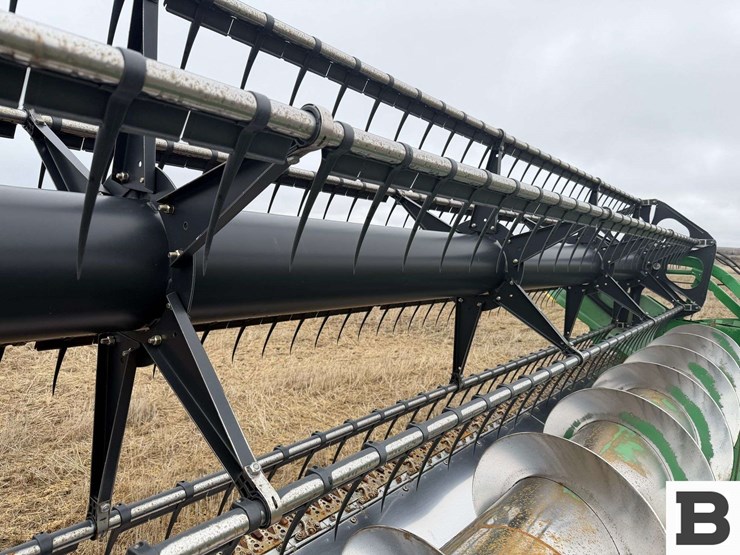 john-deere-635f-image-24