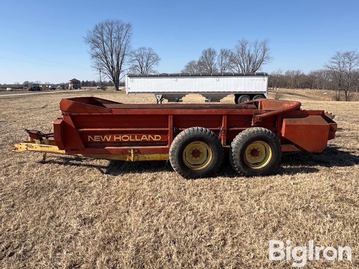 new-holland-791-image-8