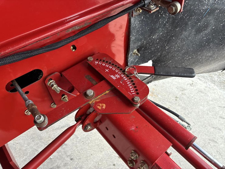 2008-case-ih-2588-image-63