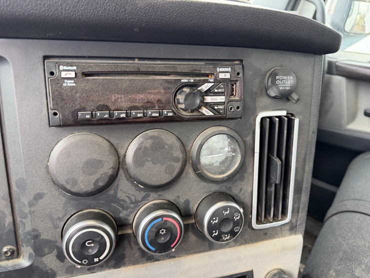 #40951-•-2019-freightliner-cascadia-t/a-daycab-truck-tractor-3akjhtdv5kskd3189-image-80