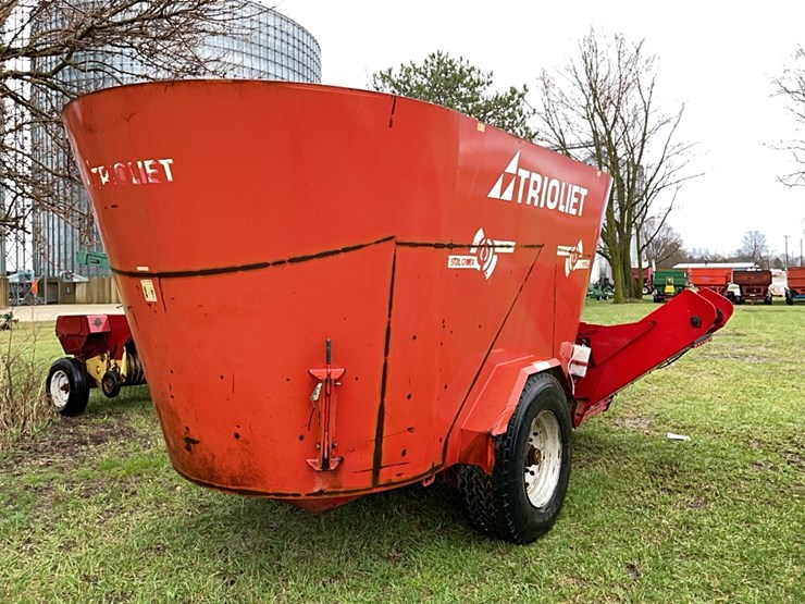 tag-#268,-feed-wagon-image-13