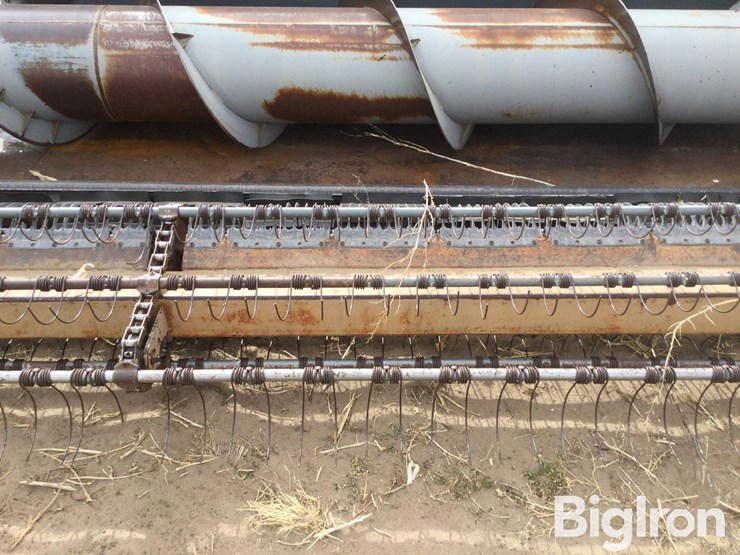 gleaner-r52-image-13