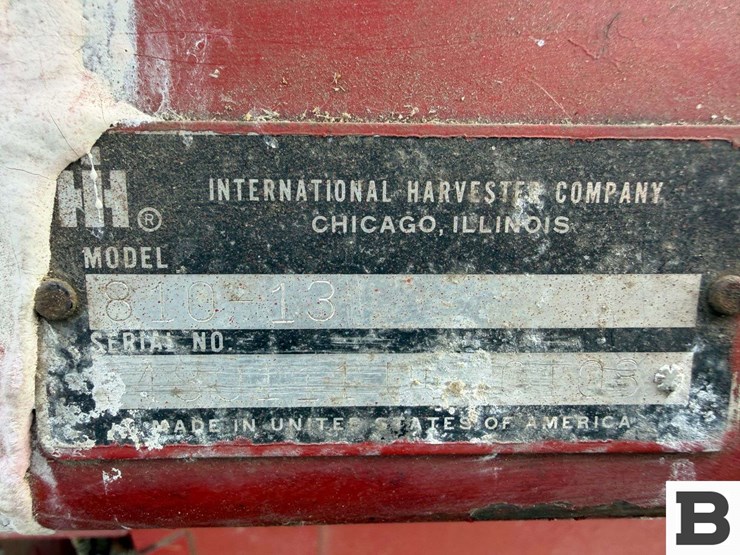 international-810-13-image-4