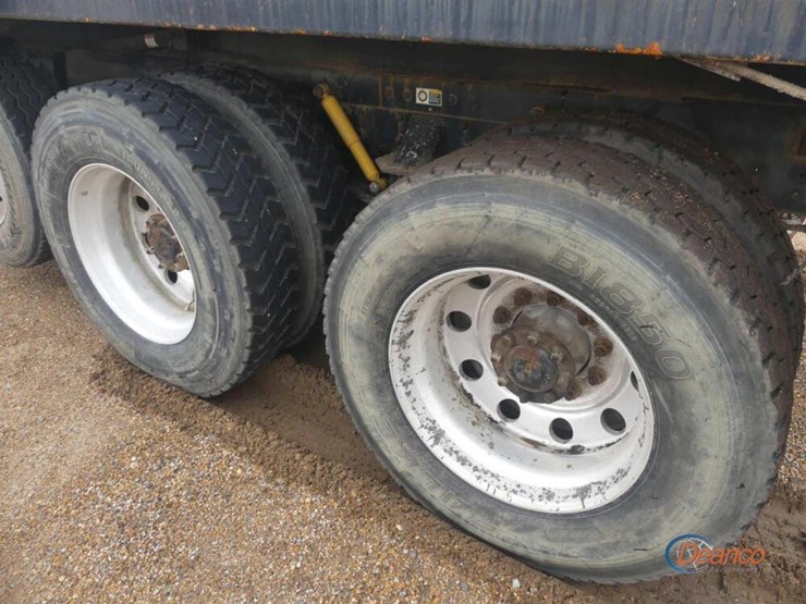 2016-kenworth-t880-image-4