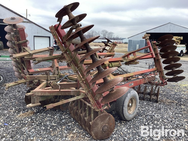 case-ih-3900dh-image-5