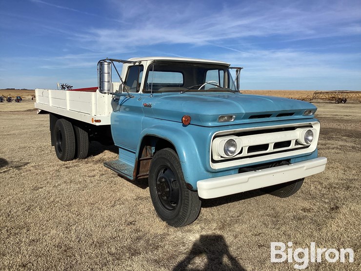 1962-chevrolet-c60-image-3