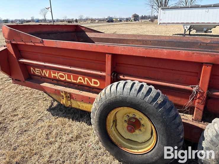 new-holland-791-image-16