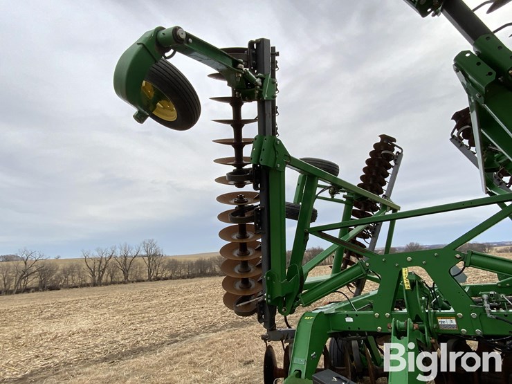 2013-john-deere-2623-image-10