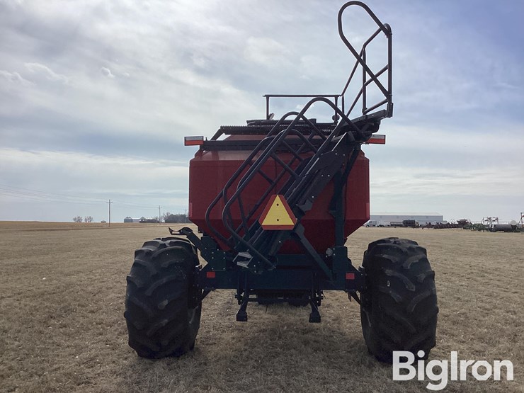 case-ih-sdx2230-air-seeder-w/adx2230-air-cart-image-6